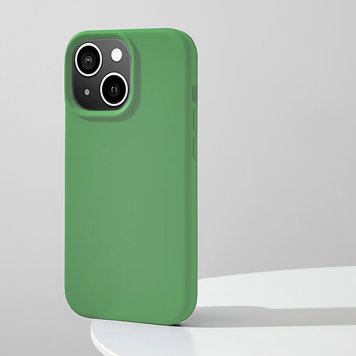 CS-PJ-IP-00070GR Silicone Case with MagSafe for iPhone 14 - Green